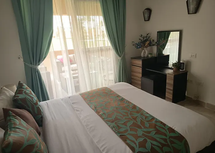 Apartman Stella Makadi Aquapark, Private Beach, Wi-fi *